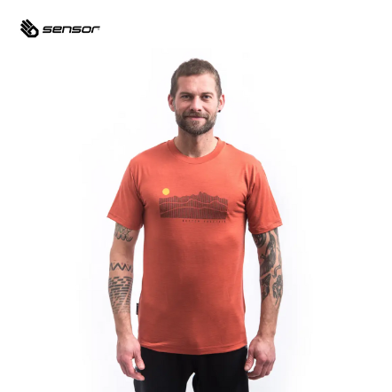 男款 Active Sunrise 美麗諾羊毛短袖上衣 160g｜赤陶橘