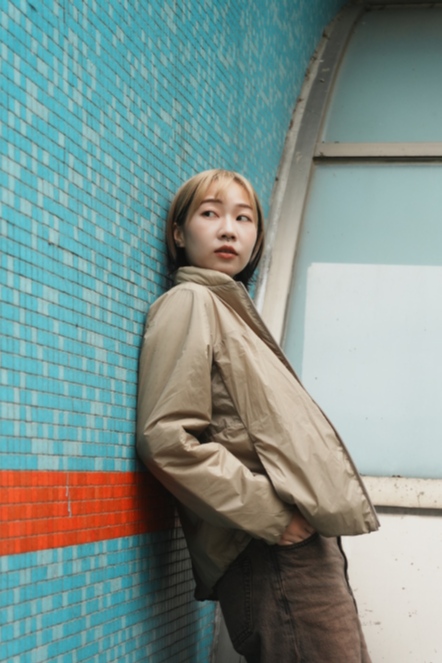 Mesa 女款立領輕量保暖外套