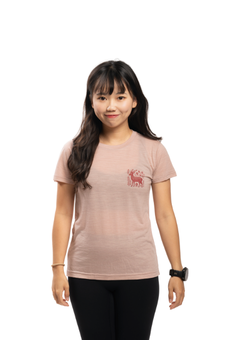 女款 美麗諾羊毛短袖上衣-島嶼生活/梅花鹿(120g)